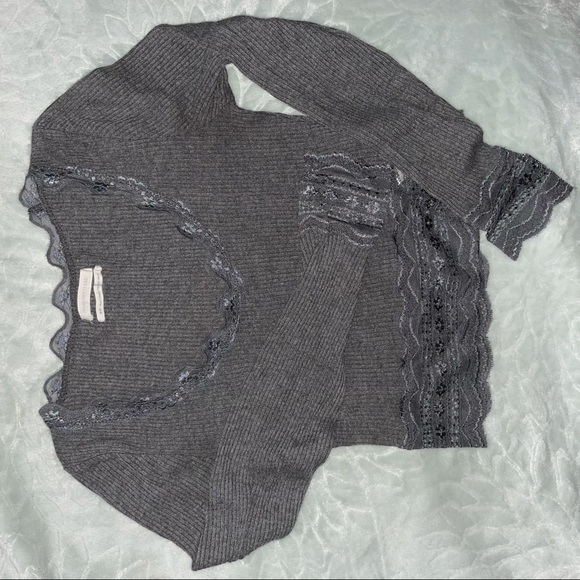 UO crop top - Picture 2 of 3